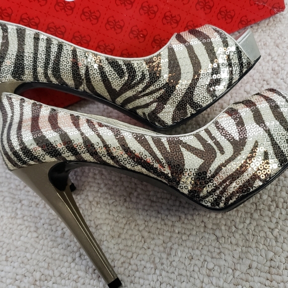 Guess Sequined Zebra stripe Peep Toe Heels - Picture 2 of 11